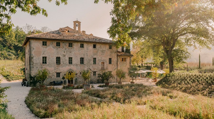 Avoid These Costly Mistakes When Planning Your Wedding in Italy (Before It's Too Late)